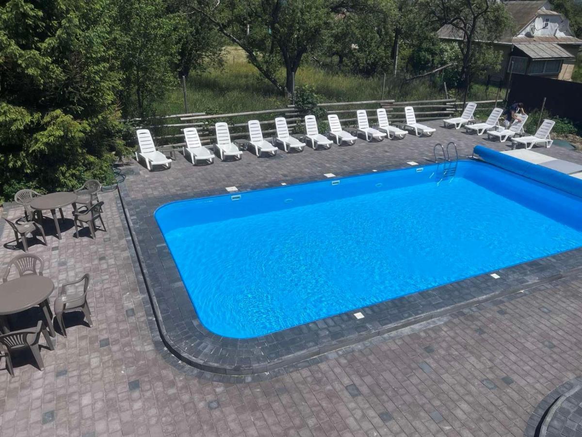 Sadyba Magnat Hotel Dilyatyn Exterior foto