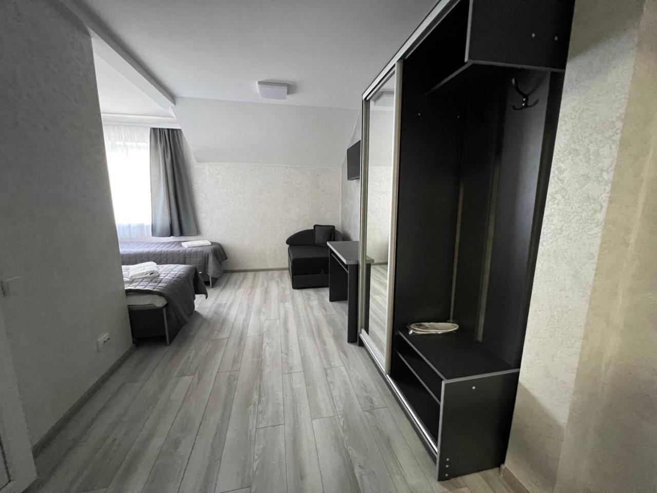 Sadyba Magnat Hotel Dilyatyn Exterior foto